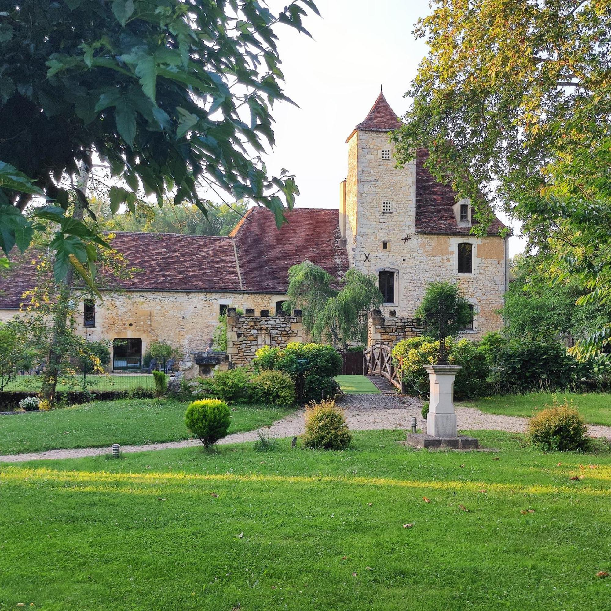 Manoir La Barriere - Lot Bed and Breakfast Le Vigan  Εξωτερικό φωτογραφία